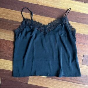BANANA REPUBLIC LACE CAMI